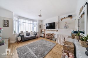 Play Room- click for photo gallery